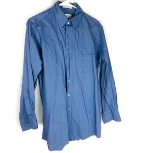 ‼️MOVING SALE‼️ Van Huesen Pinstripe Button Down Shirt Size 15 1/2